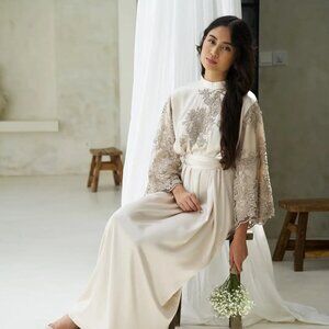 Podur Ivory Blooms Abaya Dress